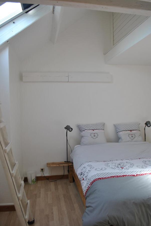 Le Gite Du Loup Villa Кувин Екстериор снимка