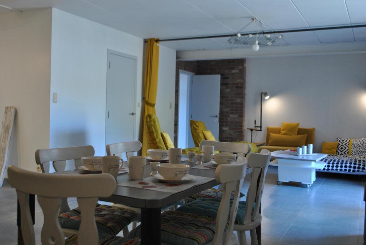 Le Gite Du Loup Villa Кувин Екстериор снимка